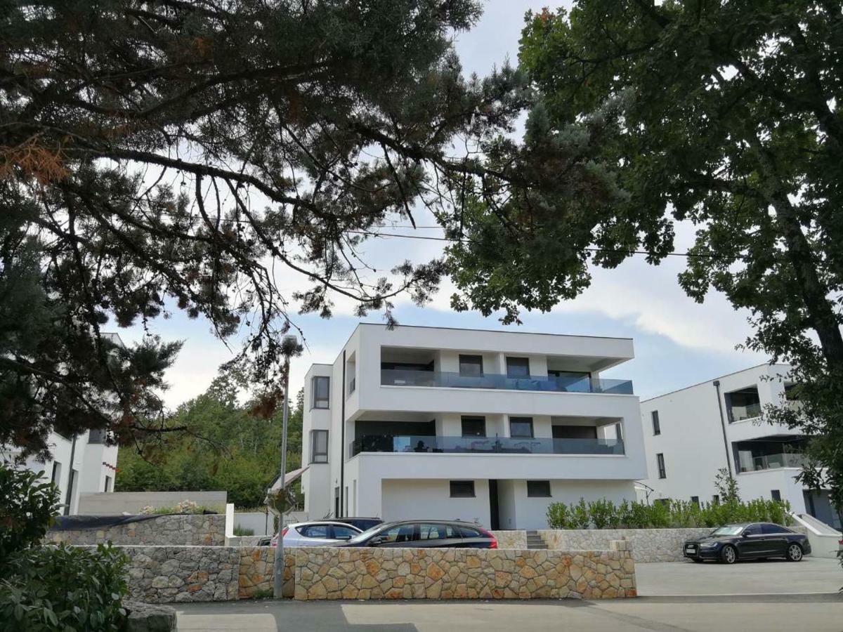 Apartment White Vantacici Exterior foto